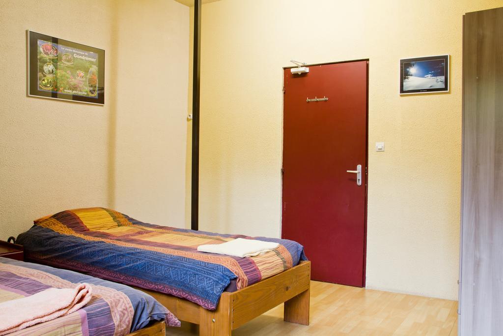 Auberge De La Haute Fourche Corravillers Room photo